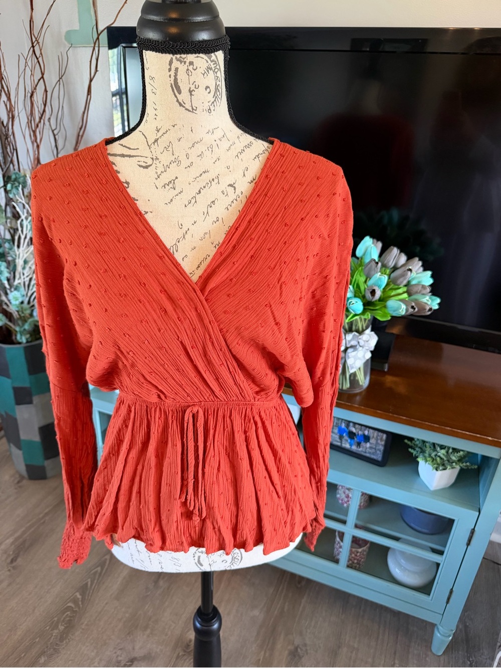 1.4.3. Story by Line Up Rust Red Textured Wrap Peplum Blouse Size Small